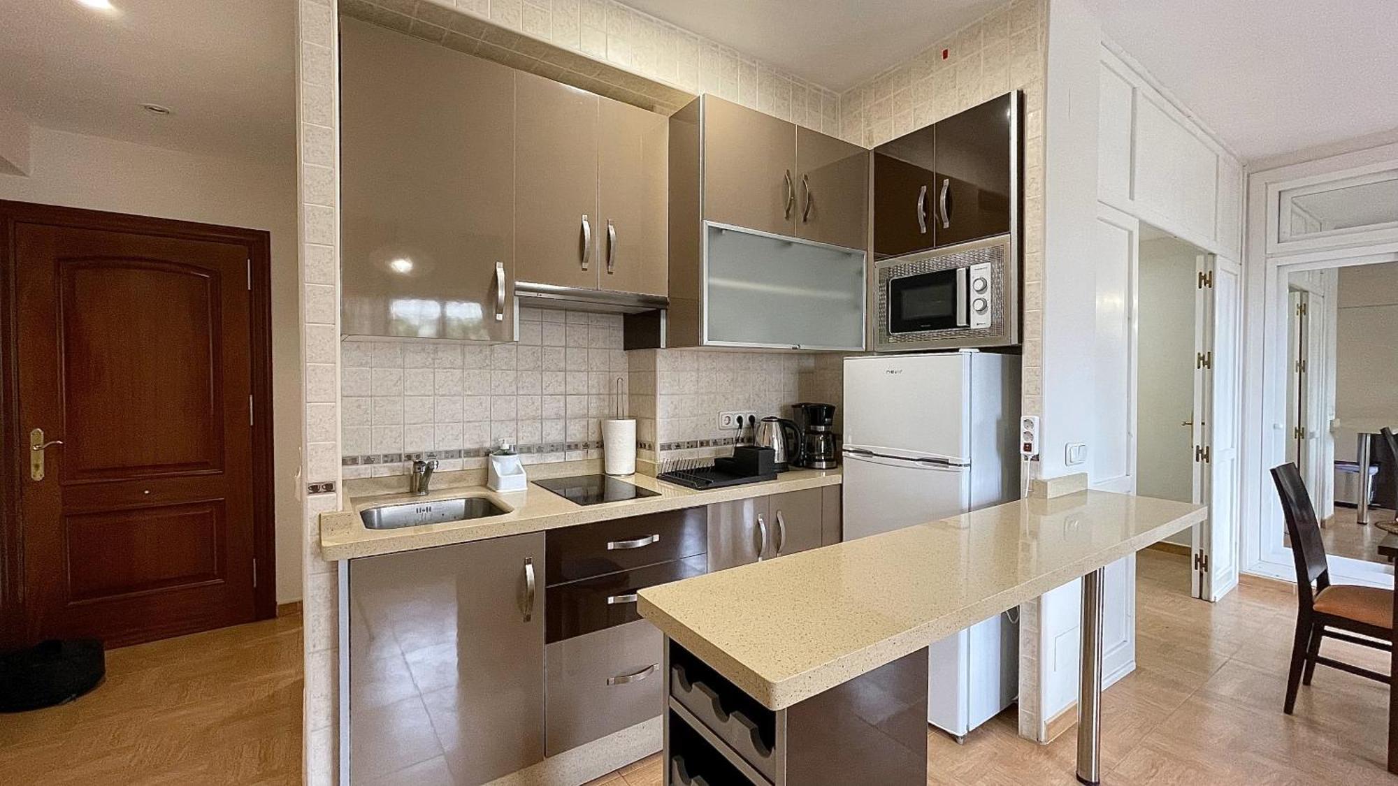 Beachfront 1Br Apartment In Center Of Marbella! Exterior photo